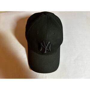 New York Yankees Hat Cap Snap Back One Size Black MLB Baseball New Era 9FORTY